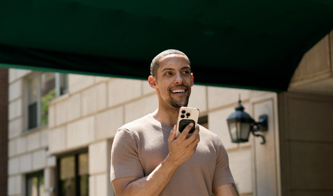 Person using SpeakON Notes by voice